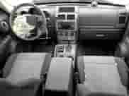 2007 Dodge Nitro SXT с VIN 1D8GU28KX7W730205, выставлен на аукционе Copart как лот 79738394 с пробегом 174 519 миль миль и Чистый • Clean title. История ставок и продаж доступна на DreamBid. Изображение 8.