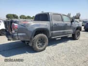✅ 2020 Toyota Tacoma SR5 • VIN: 5TFCZ5AN0LX234547 • Lot: 68450625. Wystawiony na Copart z przebiegiem 68 687 mil. Bezpłatny archiwum sprzedaży aukcyjnych z USA i szczegółowy raport historii pojazdu na DreamBid. Zdjęcie 3.