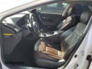 ✅ 2013 Hyundai Azera • VIN: KMHFG4JG4DA217085 • Lot: 90279505. Wystawiony na Copart z przebiegiem 157 780 mil. Bezpłatny archiwum sprzedaży aukcyjnych z USA i szczegółowy raport historii pojazdu na DreamBid. Zdjęcie 7.