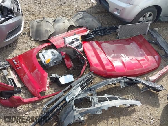 ✅ 2022 Chevrolet Silverado 1500 LT Trail Boss • VIN: 3GCUDFED5NG572592 • Lot: 42045916. Wystawiony na IAAI z przebiegiem 120 559 mil. Bezpłatny archiwum sprzedaży aukcyjnych z USA i szczegółowy raport historii pojazdu na DreamBid. Zdjęcie 12.