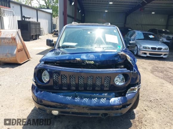 ✅ 2017 Jeep Patriot High Altitude • VIN: 1C4NJPFA7HD200616 • Lot: 42552905. Wystawiony na IAAI z przebiegiem 191 230 mil. Bezpłatny archiwum sprzedaży aukcyjnych z USA i szczegółowy raport historii pojazdu na DreamBid. Zdjęcie 6.