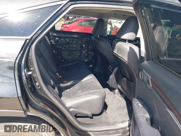 ✅ 2022 Lexus RX 350 • VIN: 2T2HZMAA5NC229886 • Лот: 43242525. Опубликован ранее на IAAI с пробегом 66 101 миль. Бесплатный доступ к архиву аукционных продаж из США и подробный отчёт об истории автомобиля на DreamBid. Изображение 8.