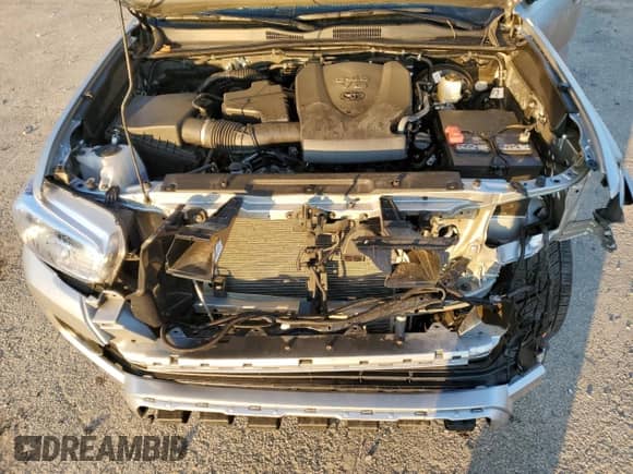 2022 Toyota Tacoma SR z VIN 3TMCZ5ANXNM469532, wystawiony jako Copart lot #90345225 z przebiegiem 31 974 mil mil oraz Szkoda całkowita • Salvage title. Historia ofert i sprzedaży dostępna na DreamBid. Obrazek 11.