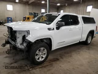 ✅ 2021 GMC Sierra 1500 SLE • VIN: 1GTR9BED7MZ281428 • Лот: 88430985. Опубликован ранее на Copart с пробегом 191 342 миль. Бесплатный доступ к архиву аукционных продаж из США и подробный отчёт об истории автомобиля на DreamBid. Изображение 1.