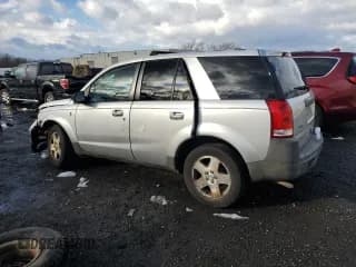 ✅ 2005 Saturn VUE • VIN: 5GZCZ33D85S826561 • Lot: 83586104. Wystawiony na Copart z przebiegiem 144 619 mil. Bezpłatny archiwum sprzedaży aukcyjnych z USA i szczegółowy raport historii pojazdu na DreamBid. Zdjęcie 2.