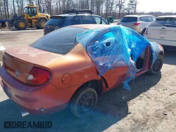 ✅ 2001 Plymouth Neon Highline • VIN: 1P3ES46C21D153207 • Lot: 40144036. Listed on IAAI with 255,695 mi. Free auction sales archive from the USA and detailed vehicle history report at DreamBid. Image 4.