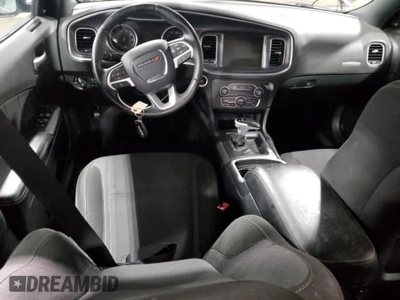 ✅ 2016 Dodge Charger SXT • VIN: 2C3CDXJG6GH304076 • Лот: 84619885. Опубликован ранее на Copart с пробегом Не указан. Бесплатный доступ к архиву аукционных продаж из США и подробный отчёт об истории автомобиля на DreamBid. Изображение 8.