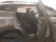 ✅ 2020 GMC Terrain SLE • VIN: 3GKALTEV3LL157938 • Lot: 43479788. Wystawiony na IAAI z przebiegiem 22 951 mil. Bezpłatny archiwum sprzedaży aukcyjnych z USA i szczegółowy raport historii pojazdu na DreamBid. Zdjęcie 8.