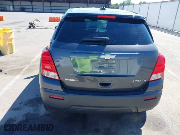 2016 Chevrolet Trax LS с VIN 3GNCJKSB8GL245332, выставлен на аукционе IAAI как лот 43132205 с пробегом 91 067 миль миль и . История ставок и продаж доступна на DreamBid. Изображение 16.