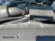 ✅ 2019 GMC Sierra 3500HD Denali • VIN: 1GT42WEYXKF129361 • Лот: 56742985. Опубликован ранее на Copart с пробегом 70 084 миль. Бесплатный доступ к архиву аукционных продаж из США и подробный отчёт об истории автомобиля на DreamBid. Изображение 13.