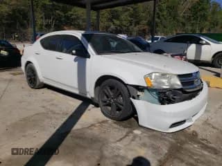 ✅ 2012 Dodge Avenger SE • VIN: 1C3CDZAG6CN329816 • Lot: 75938144. Wystawiony na Copart z przebiegiem 186 698 mil. Bezpłatny archiwum sprzedaży aukcyjnych z USA i szczegółowy raport historii pojazdu na DreamBid. Zdjęcie 4.
