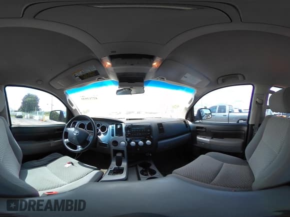 ✅ 2008 Toyota Tundra • VIN: 5TBRT54118S460042 • Lot: 42713935. Wystawiony na IAAI z przebiegiem 210 462 mil. Bezpłatny archiwum sprzedaży aukcyjnych z USA i szczegółowy raport historii pojazdu na DreamBid. Zdjęcie 18.