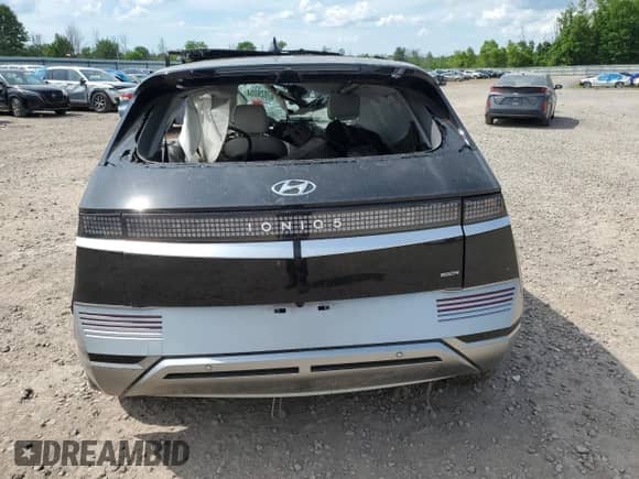 2023 Hyundai Ioniq 5 Limited z VIN KM8KRDAF3PU154872, wystawiony jako Copart lot #57028054 z przebiegiem Nie podano mil oraz Nie do naprawy • Non repairable. Historia ofert i sprzedaży dostępna na DreamBid. Obrazek 6.