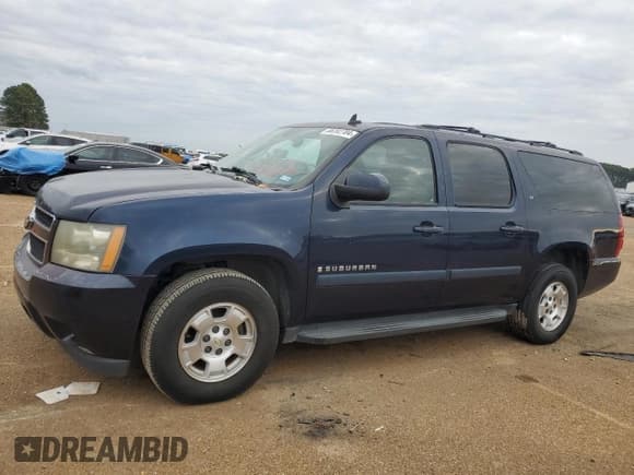 ✅ 2008 Chevrolet Suburban Commercial • VIN: 1GNFC16098R142909 • Lot: 86202704. Wystawiony na Copart z przebiegiem 234 876 mil. Bezpłatny archiwum sprzedaży aukcyjnych z USA i szczegółowy raport historii pojazdu na DreamBid. Zdjęcie 1.