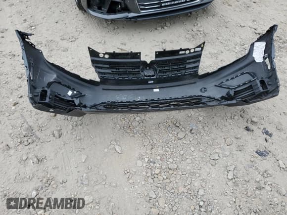 ✅ 2019 Volkswagen Tiguan S • VIN: 3VV0B7AX3KM176346 • Лот: 90303495. Опубликован ранее на Copart с пробегом 40 528 миль. Бесплатный доступ к архиву аукционных продаж из США и подробный отчёт об истории автомобиля на DreamBid. Изображение 13.