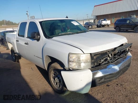 ✅ 2007 Chevrolet Silverado 1500 1LT • VIN: 2GCEC13C571569692 • Lot: 43484283. Listed on IAAI with 216,202 mi. Free auction sales archive from the USA and detailed vehicle history report at DreamBid. Image 1.