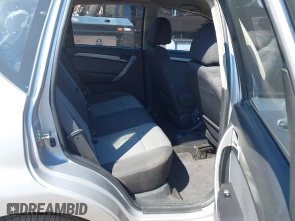 ✅ 2009 Chevrolet Aveo 1LT • VIN: KL1TD66E29B650920 • Lot: 43239677. Listed on IAAI with 182,660 mi. Free auction sales archive from the USA and detailed vehicle history report at DreamBid. Image 8.