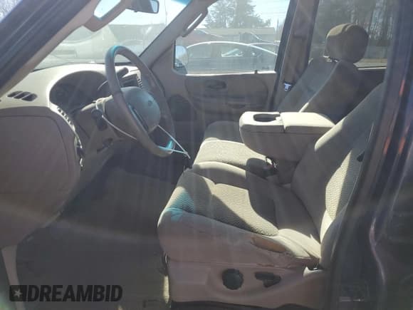 ✅ 2002 Ford F-150 XLT • VIN: 1FTRW07L72KD07145 • Лот: 93000755. Опубликован ранее на Copart с пробегом Не указан. Бесплатный доступ к архиву аукционных продаж из США и подробный отчёт об истории автомобиля на DreamBid. Изображение 7.