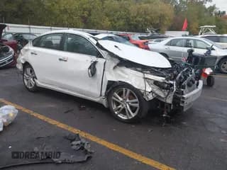 ✅ 2013 Nissan Altima SL • VIN: 1N4BL3APXDC913730 • Lot: 43457139. Wystawiony na IAAI z przebiegiem Nie podano. Bezpłatny archiwum sprzedaży aukcyjnych z USA i szczegółowy raport historii pojazdu na DreamBid. Zdjęcie 1.