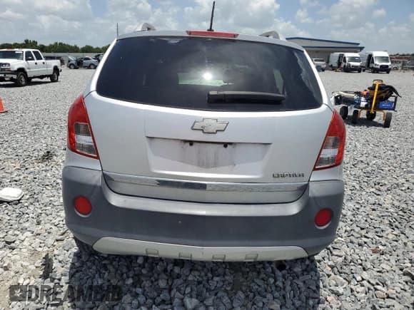 ✅ 2013 Chevrolet Captiva Sport LS • VIN: 3GNAL2EKXDS595186 • Lot: 60976405. Wystawiony na Copart z przebiegiem 166 891 mil. Bezpłatny archiwum sprzedaży aukcyjnych z USA i szczegółowy raport historii pojazdu na DreamBid. Zdjęcie 6.