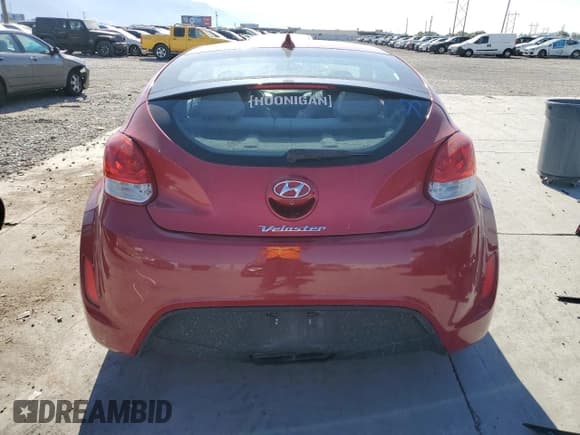 ✅ 2012 Hyundai Veloster w/Gray Int • VIN: KMHTC6AD2CU020008 • Lot: 74321094. Wystawiony na Copart z przebiegiem 114 712 mil. Bezpłatny archiwum sprzedaży aukcyjnych z USA i szczegółowy raport historii pojazdu na DreamBid. Zdjęcie 6.