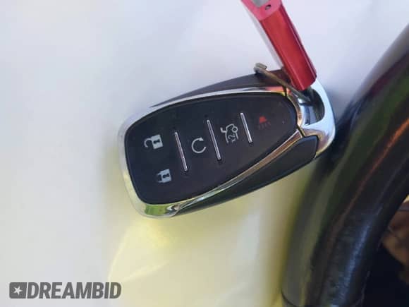 ✅ 2019 Chevrolet Malibu LT • VIN: 1G1ZD5STXKF199955 • Lot: 43335146. Wystawiony na IAAI z przebiegiem 126 678 mil. Bezpłatny archiwum sprzedaży aukcyjnych z USA i szczegółowy raport historii pojazdu na DreamBid. Zdjęcie 11.