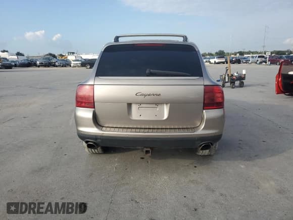 ✅ 2004 Porsche Cayenne • VIN: WP1AA29P84LA23123 • Lot: 71775524. Wystawiony na Copart z przebiegiem Nie podano. Bezpłatny archiwum sprzedaży aukcyjnych z USA i szczegółowy raport historii pojazdu na DreamBid. Zdjęcie 6.