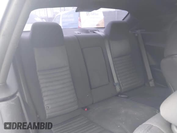 ✅ 2013 Dodge Challenger SXT • VIN: 2C3CDYAG5DH510975 • Lot: 43859745. Listed on IAAI with 150,268 mi. Free auction sales archive from the USA and detailed vehicle history report at DreamBid. Image 8.