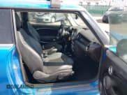 ✅ 2008 MINI Hardtop S • VIN: WMWMF73518TT86953 • Лот: 43111985. Опубликован ранее на IAAI с пробегом 107 513 миль. Бесплатный доступ к архиву аукционных продаж из США и подробный отчёт об истории автомобиля на DreamBid. Изображение 5.