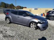 ✅ 2015 Hyundai Veloster • VIN: KMHTC6AD4FU239444 • Lot: 82838834. Wystawiony na Copart z przebiegiem 123 730 mil. Bezpłatny archiwum sprzedaży aukcyjnych z USA i szczegółowy raport historii pojazdu na DreamBid. Zdjęcie 4.