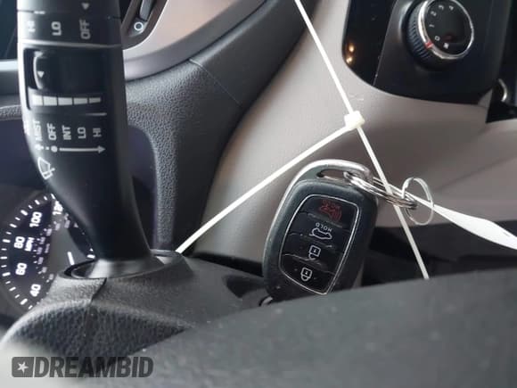 ✅ 2016 Hyundai Tucson SE • VIN: KM8J3CA44GU076141 • Лот: 43589287. Опубликован ранее на IAAI с пробегом 125 991 миль. Бесплатный доступ к архиву аукционных продаж из США и подробный отчёт об истории автомобиля на DreamBid. Изображение 11.