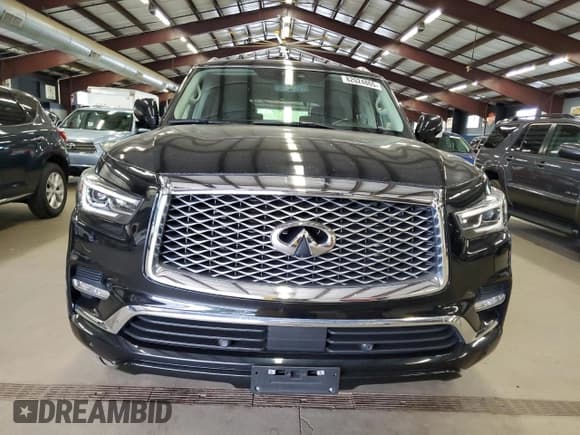 ✅ 2018 Infiniti QX80 • VIN: JN8AZ2NE8J9190612 • Lot: 82024865. Wystawiony na Copart z przebiegiem 148 050 mil. Bezpłatny archiwum sprzedaży aukcyjnych z USA i szczegółowy raport historii pojazdu na DreamBid. Zdjęcie 5.