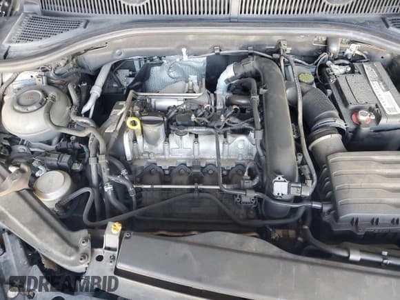 ✅ 2019 Volkswagen Jetta SEL Premium • VIN: 3VWG57BU9KM006868 • Лот: 87445605. Опубликован ранее на Copart с пробегом 53 619 миль. Бесплатный доступ к архиву аукционных продаж из США и подробный отчёт об истории автомобиля на DreamBid. Изображение 11.