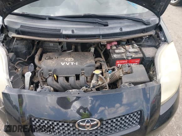 ✅ 2008 Toyota Yaris • VIN: JTDJT923485170870 • Lot: 43219933. Wystawiony na IAAI z przebiegiem 100 757 mil. Bezpłatny archiwum sprzedaży aukcyjnych z USA i szczegółowy raport historii pojazdu na DreamBid. Zdjęcie 10.