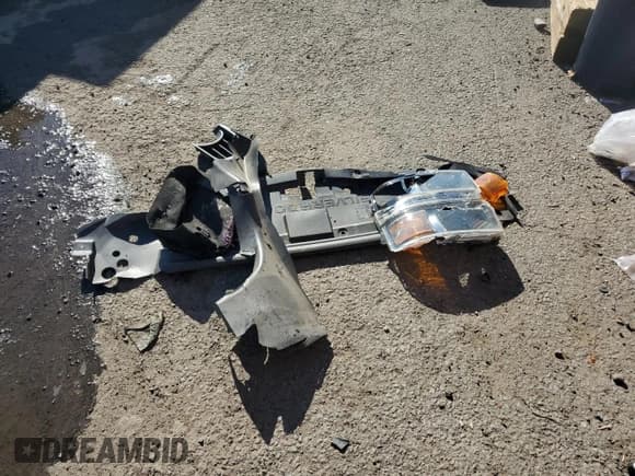 ✅ 2016 Chevrolet Silverado 2500HD LT • VIN: 1GC2KVEG8GZ365232 • Lot: 85287385. Wystawiony na Copart z przebiegiem Nie podano. Bezpłatny archiwum sprzedaży aukcyjnych z USA i szczegółowy raport historii pojazdu na DreamBid. Zdjęcie 12.