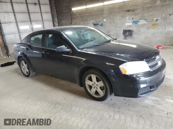 ✅ 2013 Dodge Avenger SE • VIN: 1C3CDZABXDN643703 • Лот: 76999714. Опубликован ранее на Copart с пробегом 97 868 миль. Бесплатный доступ к архиву аукционных продаж из США и подробный отчёт об истории автомобиля на DreamBid. Изображение 4.
