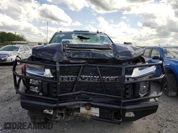 2021 Chevrolet Silverado 3500HD LT z VIN 1GC4YTEY3MF119948, wystawiony jako Copart lot #51650535 z przebiegiem 101 528 mil mil oraz Szkoda całkowita • Salvage title. Historia ofert i sprzedaży dostępna na DreamBid. Obrazek 5.