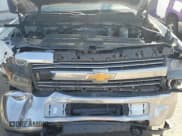 ✅ 2015 Chevrolet Silverado 2500HD Work Truck • VIN: 1GB0CUEG6FZ516103 • Lot: 80951675. Wystawiony na Copart z przebiegiem 356 131 mil. Bezpłatny archiwum sprzedaży aukcyjnych z USA i szczegółowy raport historii pojazdu na DreamBid. Zdjęcie 11.