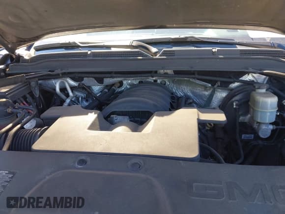 ✅ 2015 GMC Yukon XL SLT • VIN: 1GKS2HKC9FR143708 • Lot: 43339937. Listed on IAAI with 297,284 mi. Free auction sales archive from the USA and detailed vehicle history report at DreamBid. Image 10.