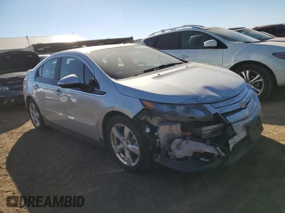 ✅ 2015 Chevrolet Volt • VIN: 1G1RB6E46FU112599 • Lot: 73945914. Wystawiony na Copart z przebiegiem 60 668 mil. Bezpłatny archiwum sprzedaży aukcyjnych z USA i szczegółowy raport historii pojazdu na DreamBid. Zdjęcie 4.