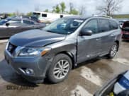 ✅ 2016 Nissan Pathfinder SV • VIN: 5N1AR2MM3GC622258 • Lot: 53567445. Listed on Copart with 142,021 mi. Free auction sales archive from the USA and detailed vehicle history report at DreamBid. Image 1.