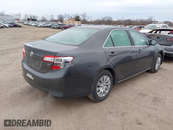 ✅ 2012 Toyota Camry SE • VIN: 4T1BF1FK3CU163482 • Lot: 43819409. Listed on IAAI with 163,118 mi. Free auction sales archive from the USA and detailed vehicle history report at DreamBid. Image 4.
