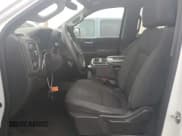 ✅ 2020 Chevrolet Silverado 1500 LT • VIN: 1GCRYDED3LZ103464 • Lot: 69833313. Wystawiony na Copart z przebiegiem 180 695 mil. Bezpłatny archiwum sprzedaży aukcyjnych z USA i szczegółowy raport historii pojazdu na DreamBid. Zdjęcie 7.