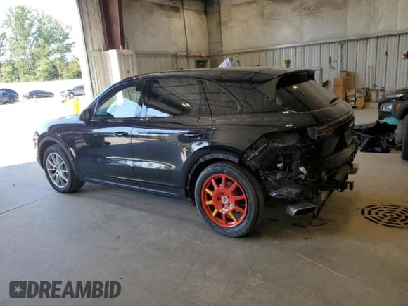 ✅ 2020 Porsche Cayenne • VIN: WP1AA2AY1LDA08427 • Лот: 80651605. Опубликован ранее на Copart с пробегом 53 353 миль. Бесплатный доступ к архиву аукционных продаж из США и подробный отчёт об истории автомобиля на DreamBid. Изображение 2.