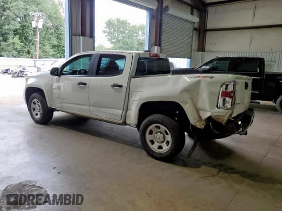 ✅ 2021 Chevrolet Colorado 4WD Work Truck • VIN: 1GCGTBEN1M1270635 • Лот: 68725655. Опубликован ранее на Copart с пробегом 90 597 миль. Бесплатный доступ к архиву аукционных продаж из США и подробный отчёт об истории автомобиля на DreamBid. Изображение 2.