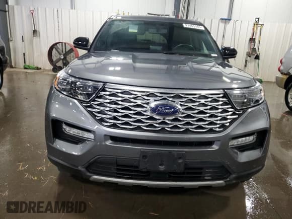 ✅ 2023 Ford Explorer Platinum • VIN: 1FM5K8HC8PGB81634 • Lot: 87465165. Listed on Copart with 14,300 mi. Free auction sales archive from the USA and detailed vehicle history report at DreamBid. Image 5.