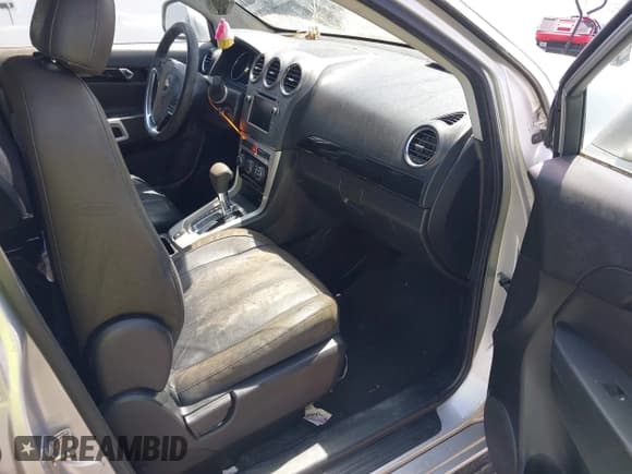 ✅ 2014 Chevrolet Captiva Sport LT • VIN: 3GNAL3EK9ES660763 • Lot: 41900521. Wystawiony na IAAI z przebiegiem 153 952 mil. Bezpłatny archiwum sprzedaży aukcyjnych z USA i szczegółowy raport historii pojazdu na DreamBid. Zdjęcie 5.