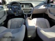 ✅ 2016 Hyundai Sonata SE • VIN: 5NPE24AFXGH349061 • Lot: 62238535. Wystawiony na Copart z przebiegiem 111 609 mil. Bezpłatny archiwum sprzedaży aukcyjnych z USA i szczegółowy raport historii pojazdu na DreamBid. Zdjęcie 8.