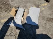 ✅ 2017 Chevrolet Bolt EV Premier • VIN: 1G1FX6S02H4134494 • Lot: 72043115. Wystawiony na Copart z przebiegiem 123 034 mil. Bezpłatny archiwum sprzedaży aukcyjnych z USA i szczegółowy raport historii pojazdu na DreamBid. Zdjęcie 13.