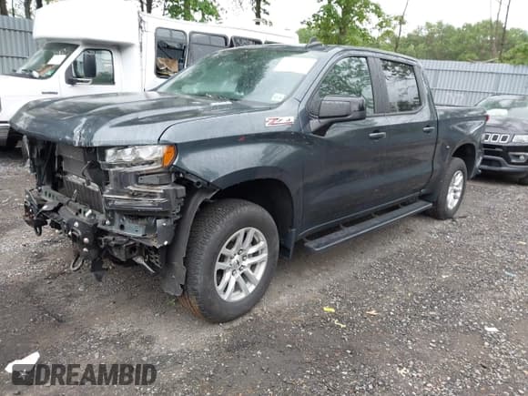✅ 2021 Chevrolet Silverado 1500 RST • VIN: 3GCUYEETXMG106287 • Lot: 42313663. Wystawiony na IAAI z przebiegiem 17 464 mil. Bezpłatny archiwum sprzedaży aukcyjnych z USA i szczegółowy raport historii pojazdu na DreamBid. Zdjęcie 2.